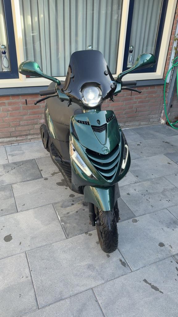 Vespa Zip 80cc Groen - Sportieve Scooter, Gebruikt, Overige modellen, Maximaal 45 km/u, Ophalen of Verzenden