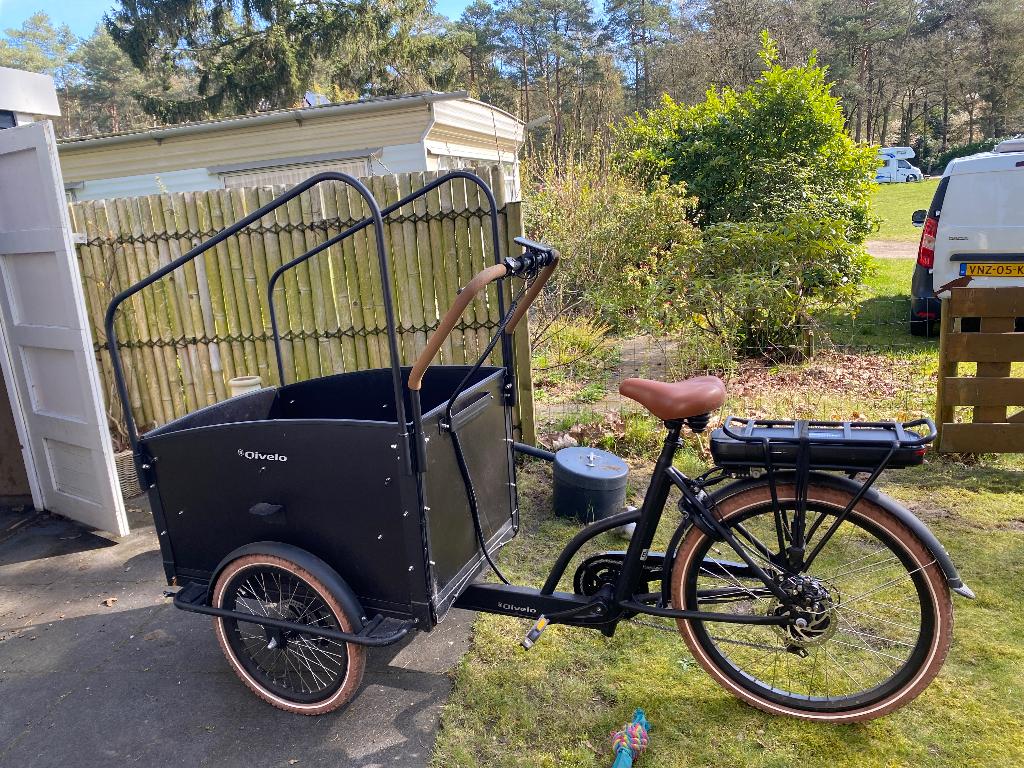 Prachtige electrische  bakfiets uit 2023 net 200 km gereden, Fietsen en Brommers, Ophalen, Zo goed als nieuw, Qivelo City