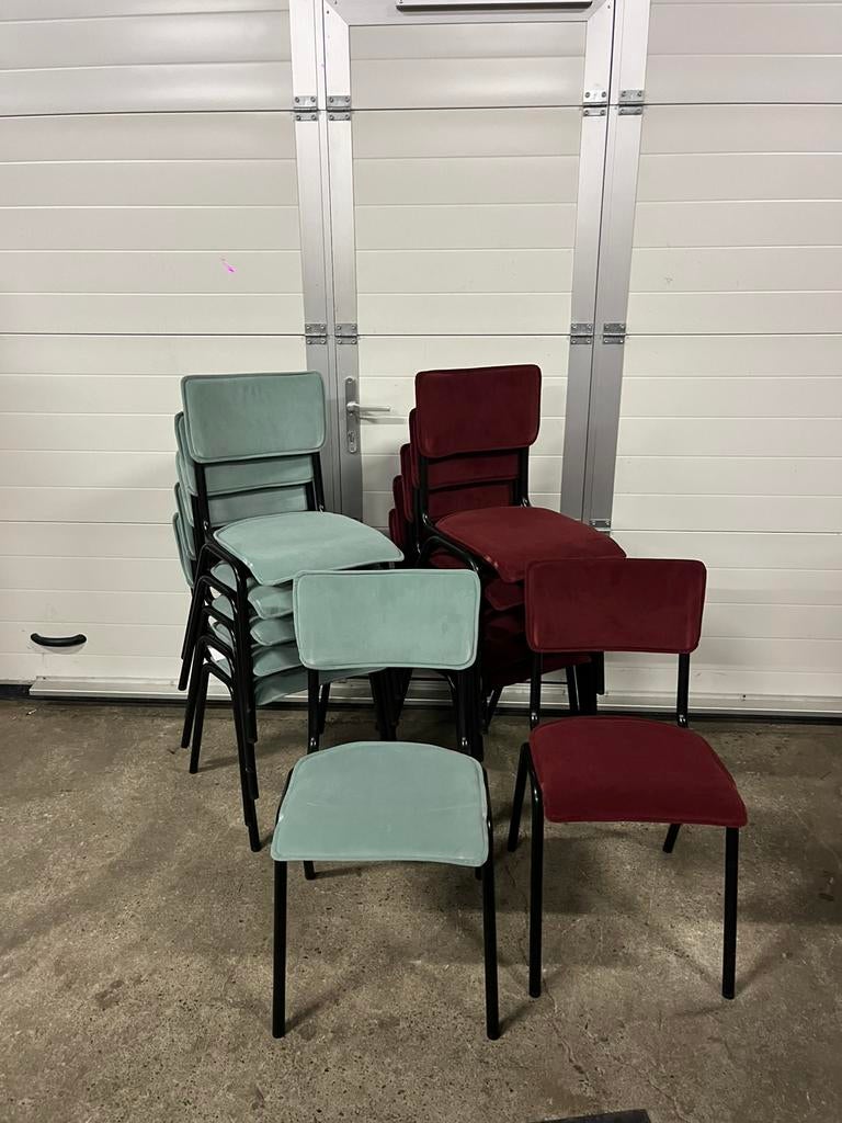 149 Stapelbare horeca restaurant, kantine stoelen nieuw, Ophalen, Blauw, Zo goed als nieuw, Metaal