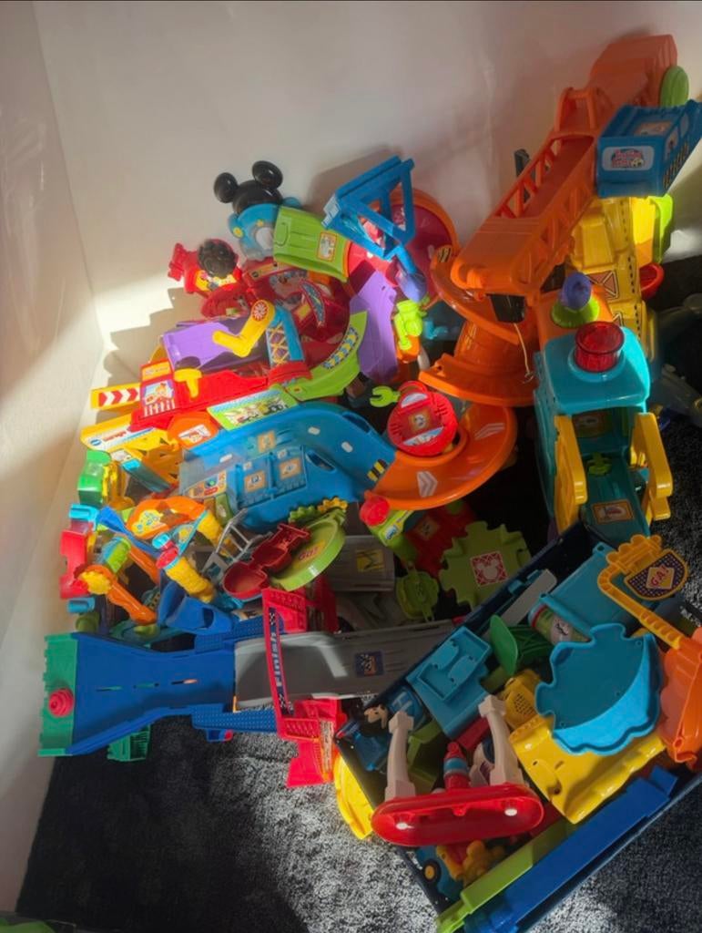 Grote collectie v-tech toet toet, Ophalen, Zo goed als nieuw, 2 tot 4 jaar