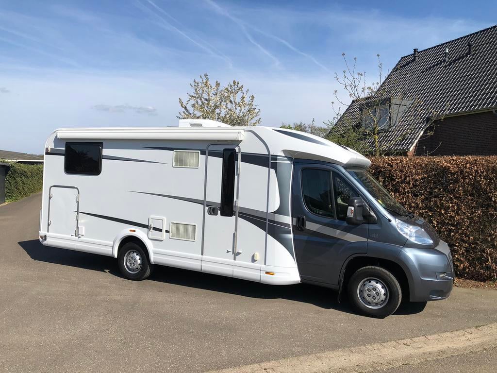 Knaus 700 MEG Enkele bedden XL garage NIEUWSTAAT 68.000km, 7 tot 8 meter, Particulier, Tot en met 4, Knaus