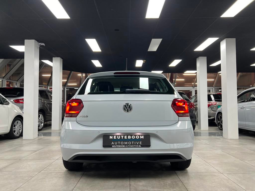 Volkswagen Polo 1.0 Beats | Stoelverwarming | Carplay |, 1005 kg, Gebruikt, Zwart, LED verlichting