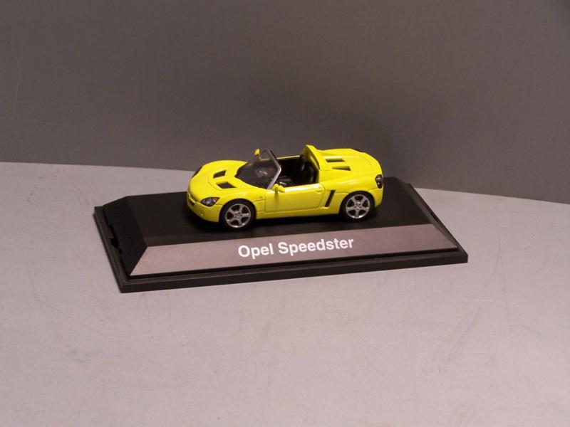Modelauto Opel Speedster Geel, Hobby en Vrije tijd, Modelauto's | 1:43, Overige merken, Auto, Nieuw, Ophalen of Verzenden
