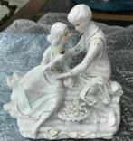 Brocante Beeld. Man en Vrouw Zgan / Kop + Schotel/ Vogel etc, Ophalen of Verzenden