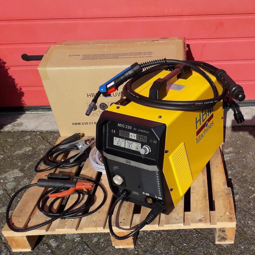 HBM 230 CI Synergic Mig Lasinverter Digitaal Display 15kg, Ophalen, Nieuw, 150 tot 250 ampère, Overige typen