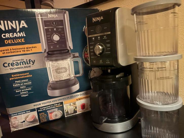 Ninja Creami Deluxe - Ijsmachine, Witgoed en Apparatuur, IJsmachines, Zo goed als nieuw, Zelfvriezend, Ophalen of Verzenden