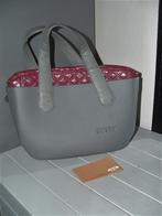 Justo Ju'sto tas damestas grijs met bordeaux rode voering, Ophalen of Verzenden, Zo goed als nieuw, Grijs, Handtas