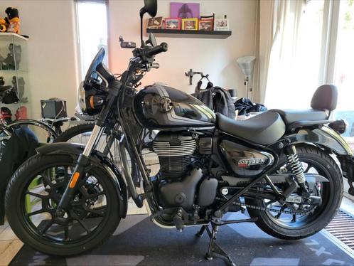 Royal enfield meteor 350 special edition, Motoren, Motoren | Royal Enfield, Particulier, Toermotor, 12 t/m 35 kW, 1 cilinder