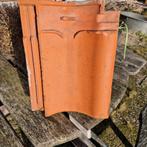 Dakpan OVH rood, Ophalen