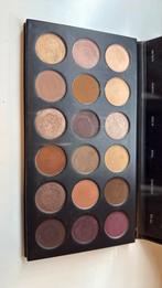 Morphe oogschaduw palette 18 T truth or bare, Gebruikt, Ophalen of Verzenden, Make-up, Overige kleuren