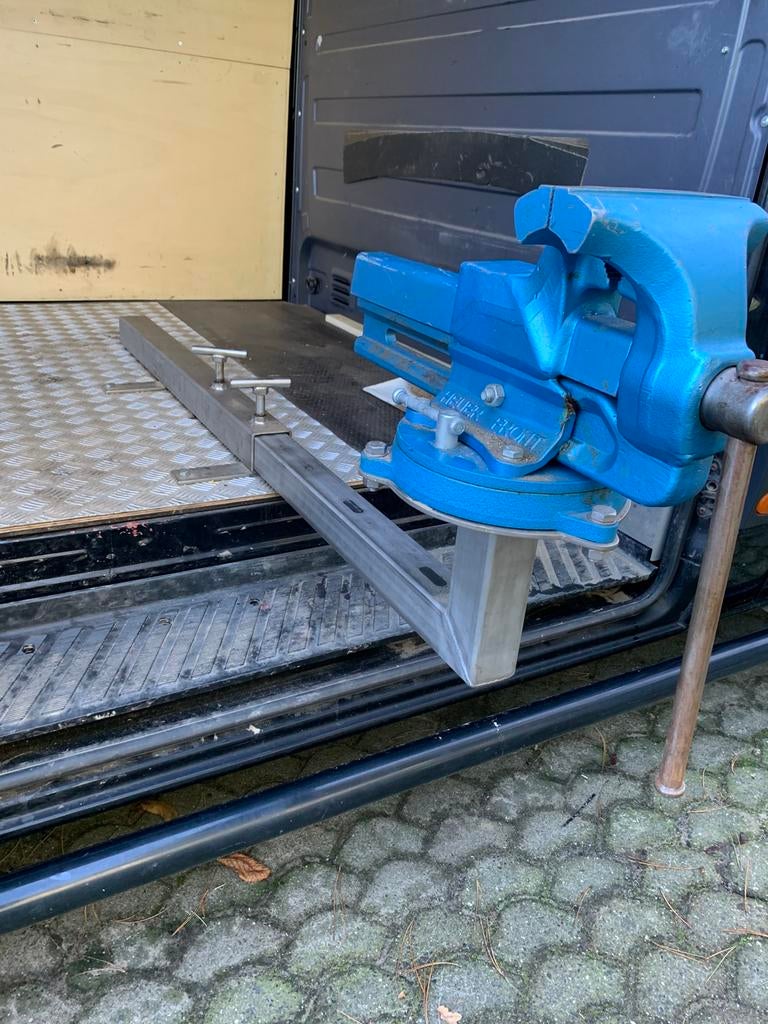 RVS uitschuifbaar Onderstel, Heuer 160/180, Ophalen