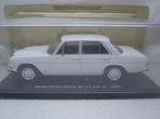 Mercedes-Benz W115 /8  200D 1968  1:24 Atlas, Hobby en Vrije tijd, Modelauto's | 1:24, Ophalen of Verzenden, Nieuw, Auto, Overige merken