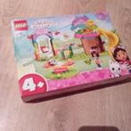 LEGO Gabby's Dollhouse Kitty Fee's tuinfeestje 10787 *NEW*, Ophalen of Verzenden, Nieuw, Complete set, Lego