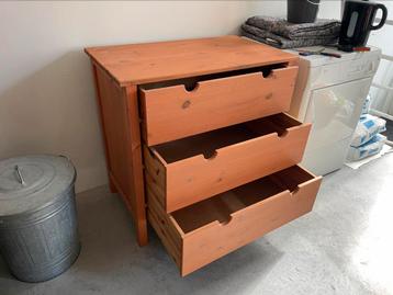 Ikea 3 ladenkast 89 cm (breed) x 86 (hoog) en 52 (diep) beschikbaar voor biedingen