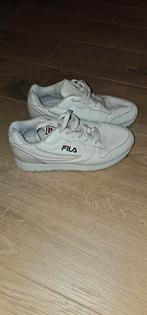 Fila sneaker 40, Kleding | Dames, Schoenen, Ophalen of Verzenden, Zo goed als nieuw, Wit, Sneakers of Gympen