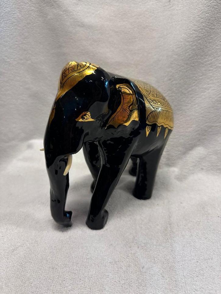 Houten Thaise olifant beeldje zwart goud, Antiek en Kunst, Kunst | Beelden en Houtsnijwerken, Ophalen