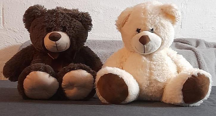 Setje plüsche beren wit en bruin, Kinderen en Baby's, Speelgoed | Knuffels en Pluche, Zo goed als nieuw, Beer, Ophalen of Verzenden