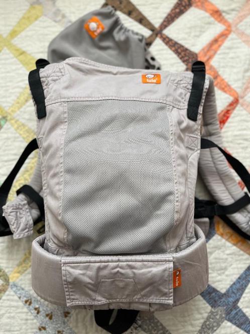 Tula baby Free to Grow draagzak, Kinderen en Baby's, Babydragers en Draagdoeken, Zo goed als nieuw, Draagzak, Buik of Rug, Ophalen of Verzenden