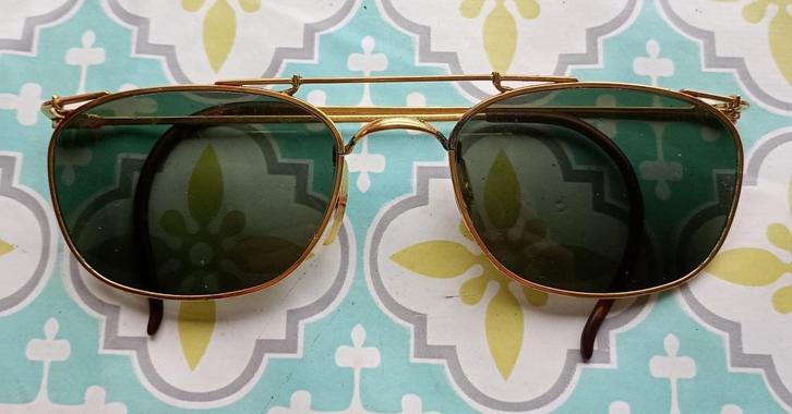 Ray-Ban W1759 Deco Metals Wrap 90s vintage sunglasses, Sieraden, Tassen en Uiterlijk, Zonnebrillen en Brillen | Heren, Zo goed als nieuw