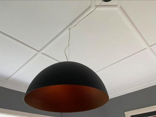 Prachtige grote zwarte met koperkleurige hanglamp 53cm breed, Huis en Inrichting, Lampen | Hanglampen, Zo goed als nieuw, 50 tot 75 cm