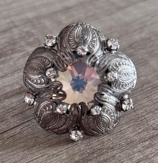 Konplott Ring - Prachtig Design!, Sieraden, Tassen en Uiterlijk, Ringen, Zo goed als nieuw, Dame, 18 tot 19, Zilver, Overige materialen