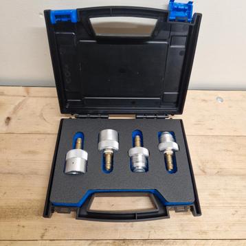 🛠 Nieuwe koelsysteemtester adapterset Hyundai ‐ Kia beschikbaar voor biedingen