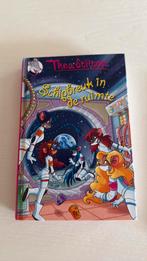 Thea Stilton - Schipbreuk in de ruimte, Thea Stilton, Fictie algemeen, Ophalen of Verzenden, Zo goed als nieuw