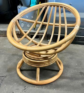 Rotan stoelen  VINTAGE beschikbaar voor biedingen