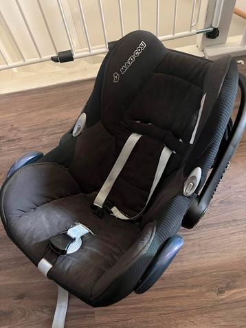 Maxi cosi (voor isofix, 2 stuks te koop) beschikbaar voor biedingen