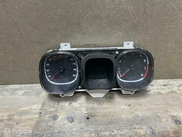 Tellerklok Fiat Panda III 0.9 TwinAir  ('10-'20) 51973991 beschikbaar voor biedingen