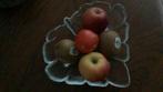 Leuke curiosa/vintage glazenschaal in bladvorm fruitschaal, Ophalen