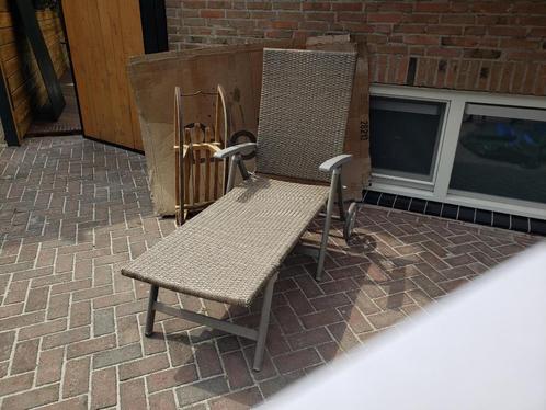 Houten slee en kunststof ligstoel, Kinderen en Baby's, Speelgoed | Buiten | Sleeën, Gebruikt, Kunststof, Rugleuning, Ophalen