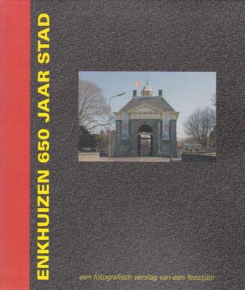 A. Wolkers-Ven - Enkhuizen 650 jaar stad beschikbaar voor biedingen