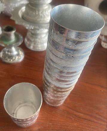 Thaise metalen bekers, theepotten en kandelaars decoratie beschikbaar voor biedingen