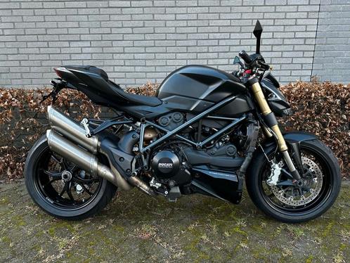 Ducati Streetfighter 848 12700 KMstand!!!!! Termignoni, Motoren, Motoren | Ducati, Bedrijf, Naked bike, meer dan 35 kW, 2 cilinders