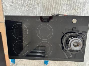 ATAG inductiekookplaat met gaspit 90 X 52 beschikbaar voor biedingen