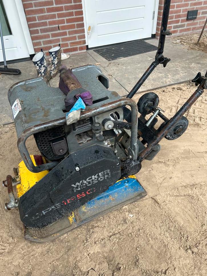 Wacker 1850 Trilplaat - Grondverdichter, Zakelijke goederen, Machines en Bouw | Liften, Steigers en Ladders, Ophalen of Verzenden