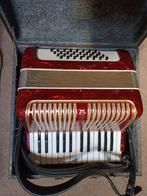 Accordeon Hohner, Gebruikt, 32-bas, Met koffer, Hohner