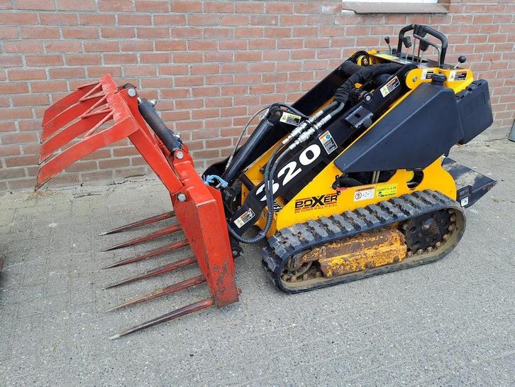 boxer 320 schranklader, skid steer, Zakelijke goederen, Machines en Bouw | Kranen en Graafmachines, Graafmachine