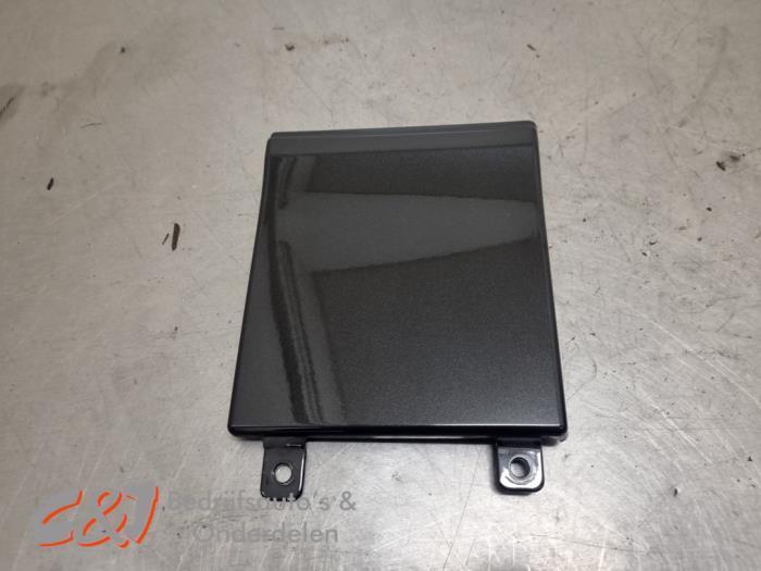 Sierstrip van een Renault Trafic, Auto-onderdelen, Carrosserie en Plaatwerk, Renault, Gebruikt, 3 maanden garantie, Ophalen of Verzenden