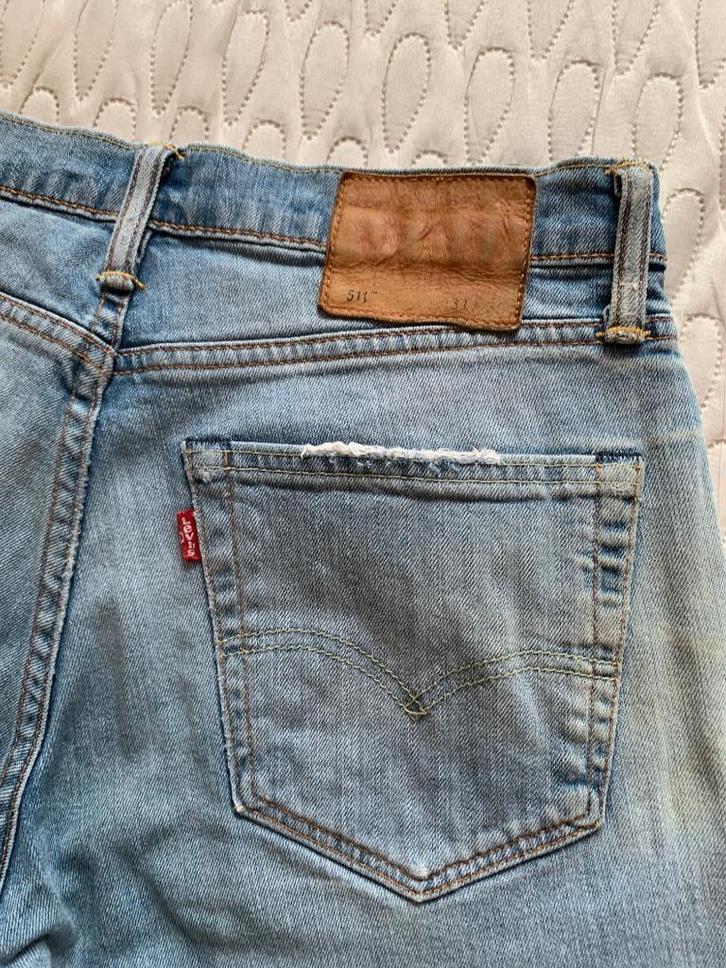 Levi's 511, heren maat 31 / 30, Vintage !!!, Kleding | Heren, Spijkerbroeken en Jeans, Gedragen, Overige jeansmaten, Blauw, Ophalen of Verzenden