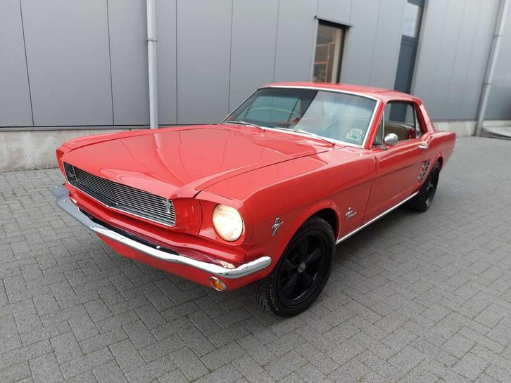 Ford Mustang 1966 met doorlopende voorbank, Auto's, Oldtimers, Bedrijf, Ford, Overige brandstoffen, Overige carrosserieën, Automaat