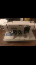Vintage naaimachine, Hobby en Vrije tijd, Ophalen of Verzenden, Zo goed als nieuw, Naaimachine, Overige merken