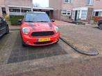 Mini Countryman 1.6 Cooper 2010 Rood, Auto's, Voorwielaandrijving, 4 stoelen, Leder en Stof, 122 pk