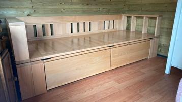 Bed uitklapbaar met lades