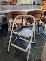 Brabantia Keukentrap - 2 Treden, Doe-het-zelf en Verbouw, Ladders en Trappen, Trap, Ophalen of Verzenden, Zo goed als nieuw, Opvouwbaar of Inschuifbaar