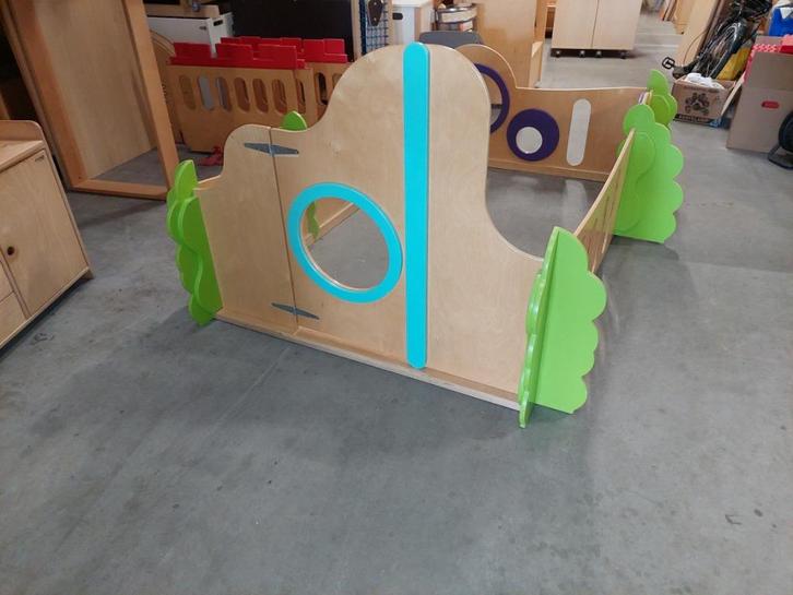 Castilo zelfstandig staande grondbox 120 x 182cm KDV-box, Kinderen en Baby's, Boxen, Zo goed als nieuw, Rechthoekig, Ophalen of Verzenden
