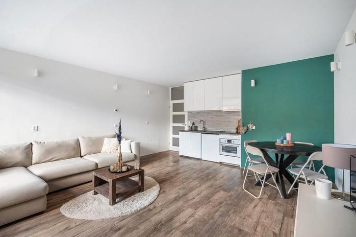 Complete onboedel te koop. Evt. Ook los. Bed, bank, kasten., Huis en Inrichting, Complete inboedels, Ophalen of Verzenden