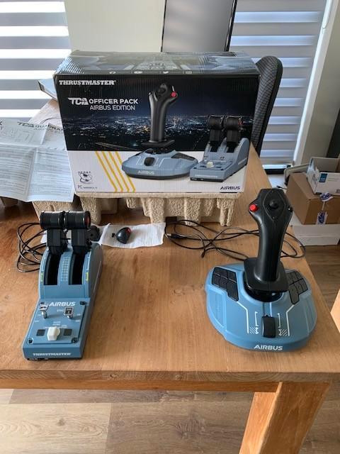 Thrustmaster TCA Officer Pack Airbus Edition, Computers en Software, Joysticks, Zo goed als nieuw, Ophalen of Verzenden