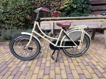 Leuke Meisjesfiets 22 inch beschikbaar voor biedingen